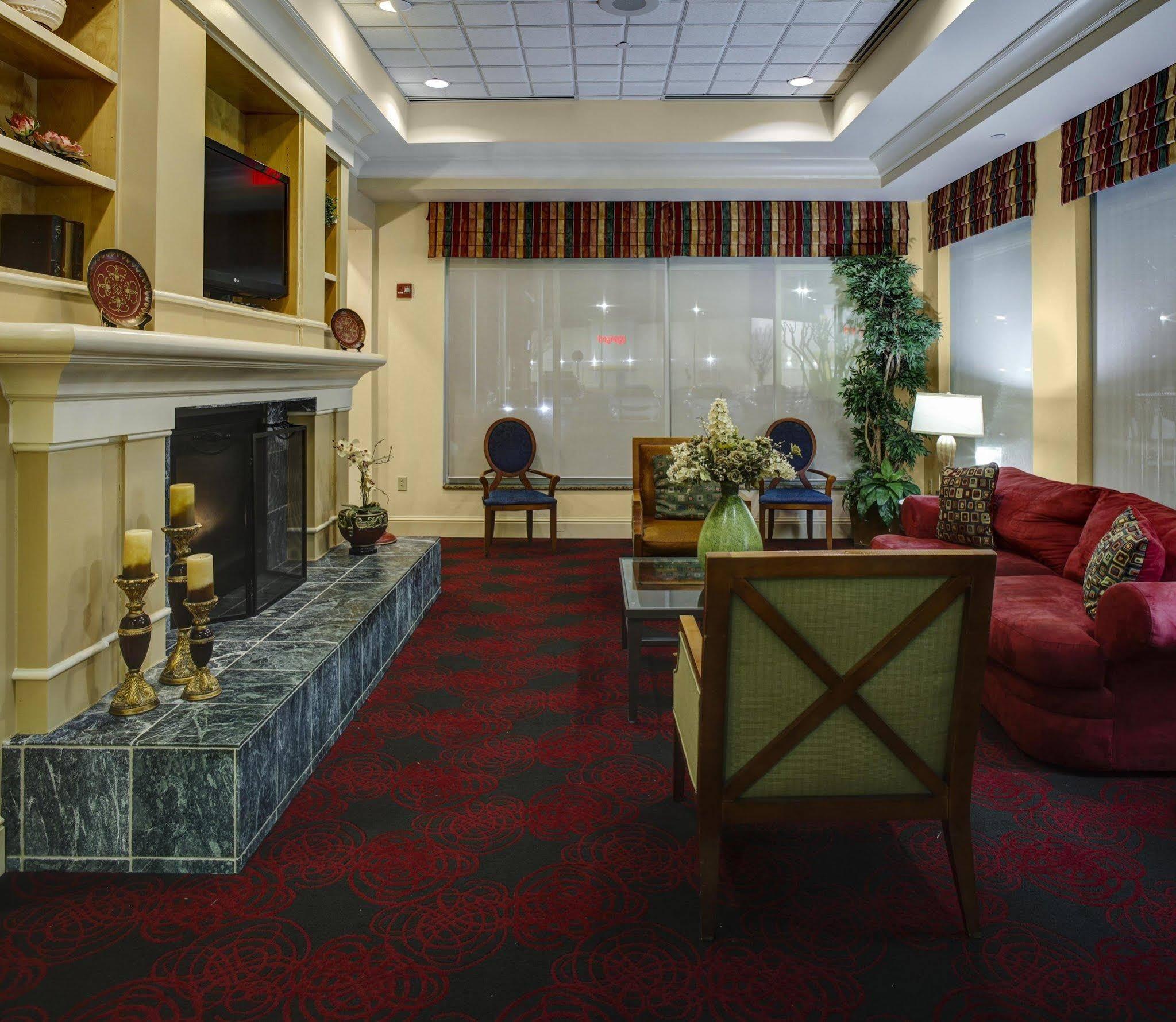 Hilton Garden Inn Richmond South/Southpark Colonial Heights Exteriör bild