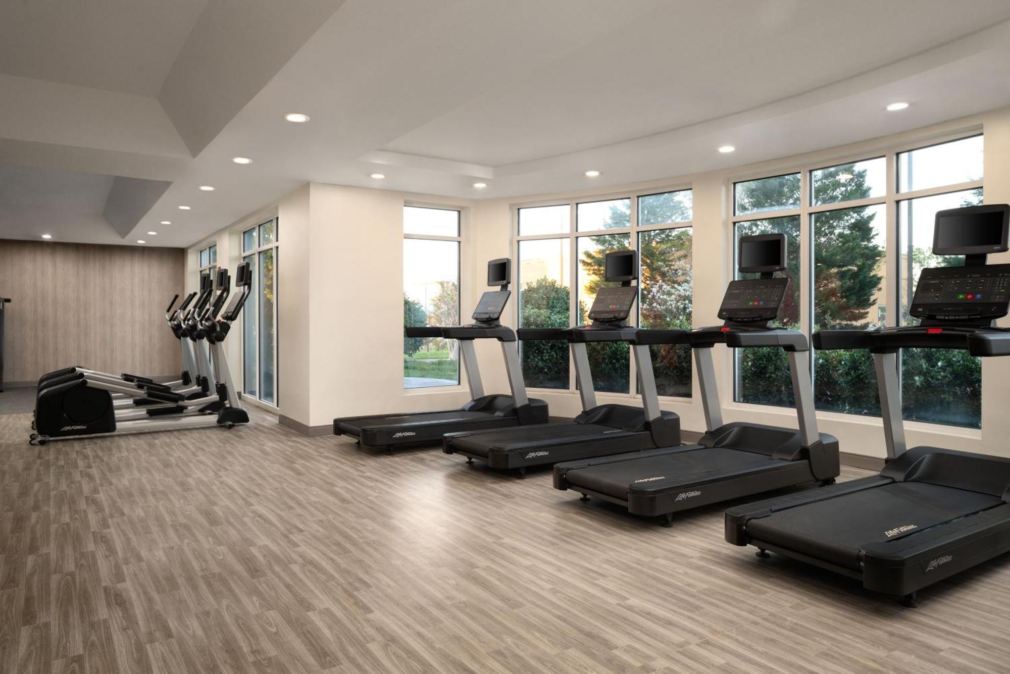 Hilton Garden Inn Richmond South/Southpark Colonial Heights Exteriör bild