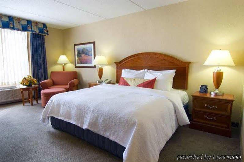 Hilton Garden Inn Richmond South/Southpark Colonial Heights Exteriör bild